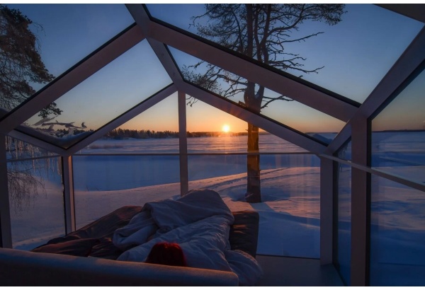 One night&#39;s accommodation in Vuokatti&#39;s Glass Igloo