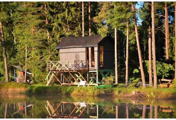 Overnight stay in the lake house "Rancho Gobas" for 4 persons