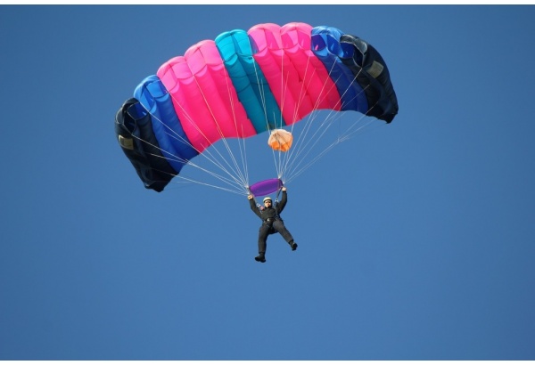 Parachute jump with course Rapla